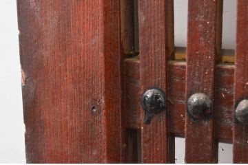 アンティーク建具　総欅(ケヤキ)材　堂々とした佇まいが存在感を放つガラス入り格子蔵戸1枚(玄関戸、格子戸、引き戸)(R-079630)