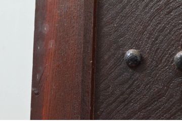 アンティーク建具　総欅(ケヤキ)材　堂々とした佇まいが存在感を放つガラス入り格子蔵戸1枚(玄関戸、格子戸、引き戸)(R-079630)