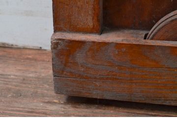 アンティーク建具　総欅(ケヤキ)材　堂々とした佇まいが存在感を放つガラス入り格子蔵戸1枚(玄関戸、格子戸、引き戸)(R-079630)