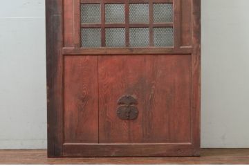 アンティーク建具　総栗材　時代の流れを感じさせる升目(マス目)格子蔵戸1枚(きつね格子、狐格子、引き戸、玄関戸、格子戸)(R-079631)