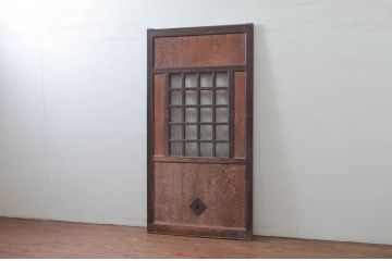 アンティーク建具　総栗材　時代の流れを感じさせる升目(マス目)格子蔵戸1枚(きつね格子、狐格子、引き戸、玄関戸、格子戸)(R-079633)