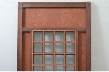 アンティーク建具　総栗材　時代の流れを感じさせる升目(マス目)格子蔵戸1枚(きつね格子、狐格子、引き戸、玄関戸、格子戸)(R-079633)