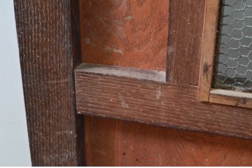 アンティーク建具　総栗材　時代の流れを感じさせる升目(マス目)格子蔵戸1枚(きつね格子、狐格子、引き戸、玄関戸、格子戸)(R-079633)