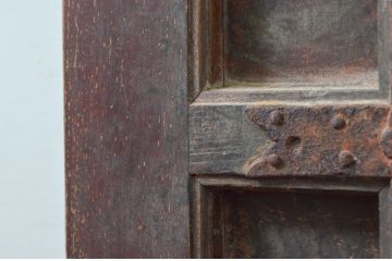 アンティーク建具　総欅(ケヤキ)材　堂々とした佇まいが存在感を放つ格子蔵戸1枚(玄関戸、格子戸、引き戸)(R-079634)