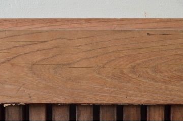 アンティーク建具　総欅(ケヤキ)材　堂々とした佇まいが存在感を放つ格子蔵戸1枚(玄関戸、格子戸、引き戸)(R-079634)