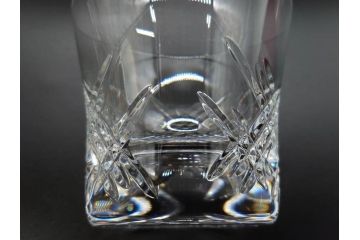 未使用　フランス　Baccarat　バカラ　STELLA(ステラ)　イヤータンブラー2014　繊細なカッティングが魅力のロックグラス2客セット(創設250周年記念、コップ、グラス、フルレッドクリスタルガラス、共箱付き)(R-079640)
