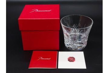 未使用　フランス　Baccarat　バカラ　STELLA(ステラ)　イヤータンブラー2014　繊細なカッティングが魅力のロックグラス2客セット(創設250周年記念、コップ、グラス、フルレッドクリスタルガラス、共箱付き)(R-079640)