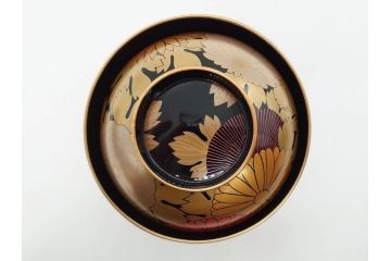 輪島塗　蒔絵　吸物椀　金彩の艶やかなデザインが見事なお椀5客セット(菊、牡丹、花、木製、漆器、漆芸、金彩、和食器、蓋付き)(R-079643)