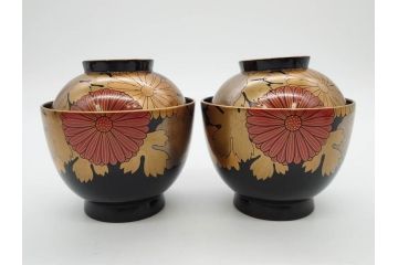 輪島塗　蒔絵　吸物椀　金彩の艶やかなデザインが見事なお椀5客セット(菊、牡丹、花、木製、漆器、漆芸、金彩、和食器、蓋付き)(R-079643)