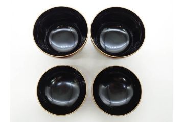 輪島塗　蒔絵　吸物椀　金彩の艶やかなデザインが見事なお椀5客セット(菊、牡丹、花、木製、漆器、漆芸、金彩、和食器、蓋付き)(R-079643)