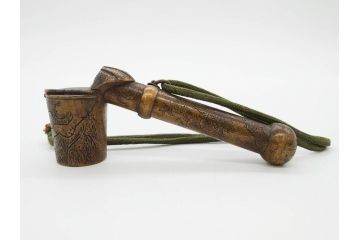 古銅　彫金　家紋　獅子　トンボ　細かな細工に惹かれる矢立(ライオン、とんぼ、蜻蛉、書道具、筆記用具、文具、携帯用)(R-079646)