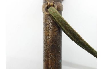 古銅　彫金　家紋　獅子　トンボ　細かな細工に惹かれる矢立(ライオン、とんぼ、蜻蛉、書道具、筆記用具、文具、携帯用)(R-079646)