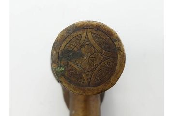 古銅　彫金　家紋　獅子　トンボ　細かな細工に惹かれる矢立(ライオン、とんぼ、蜻蛉、書道具、筆記用具、文具、携帯用)(R-079646)
