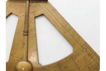 江戸期　法橋規周　黄銅　象限儀(四分儀)　羅針盤　時代を感じる測量器&方位磁針セット(コンパス、方位計、方位磁石)(R-079647)