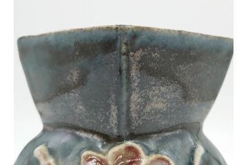河井寛次郎　花文　独創的なデザインに心惹かれる花扁壷(花入、花器、花生、フラワーベース、共箱付き、日本工芸会シールあり)(R-079648)