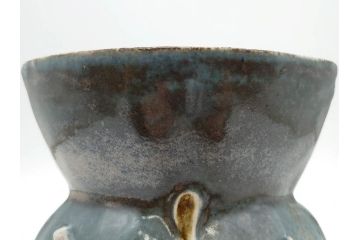 河井寛次郎　花文　独創的なデザインに心惹かれる花扁壷(花入、花器、花生、フラワーベース、共箱付き、日本工芸会シールあり)(R-079648)