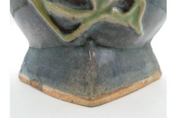 河井寛次郎　花文　独創的なデザインに心惹かれる花扁壷(花入、花器、花生、フラワーベース、共箱付き、日本工芸会シールあり)(R-079648)