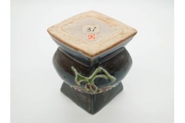 河井寛次郎　花文　独創的なデザインに心惹かれる花扁壷(花入、花器、花生、フラワーベース、共箱付き、日本工芸会シールあり)(R-079648)