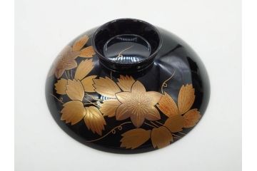 昭和期　輪島塗　漆器　木製　金蒔絵　豪華な金彩が美しいお椀9客セット(鉄線花?、漆芸、蓋付き、汁椀、吸物椀、和食器)(R-079650)