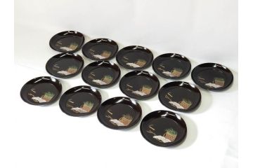 明治〜大正期　漆器　木製　気品を感じる銘々皿13枚セット(木皿、茶道具、漆芸、菓子器、小皿、和食器、和皿)(R-079651)