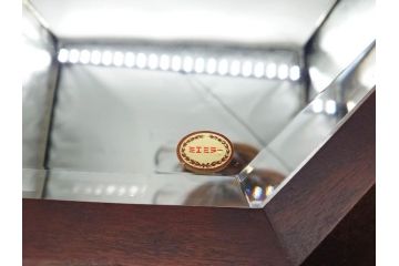 アンティーク雑貨　北海道民芸家具　お部屋のアクセントになる八角鏡(壁掛け鏡、吊鏡、ウォールミラー)(R-079656)