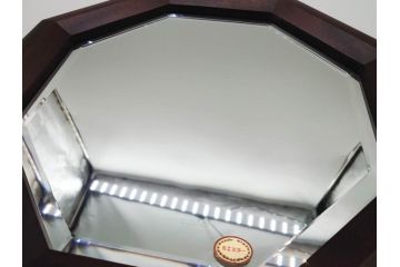 アンティーク雑貨　北海道民芸家具　お部屋のアクセントになる八角鏡(壁掛け鏡、吊鏡、ウォールミラー)(R-079656)