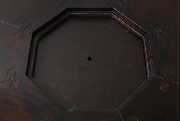 中古　星野民芸(星野民藝)　桜材　2way　個性的なデザインが存在感を放つ八角炉(囲炉裏テーブル、木製火鉢、4人掛け、ダイニングテーブル、食卓)(R-079659)