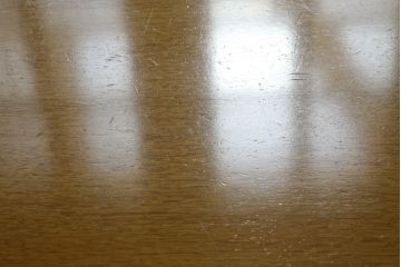 北欧ビンテージ　オーク材　シンプルなデザインが取り入れやすい丸テーブル(ラウンドテーブル、円卓、4人掛け、4P、食卓、ダイニングテーブル、ヴィンテージ)(R-079663)
