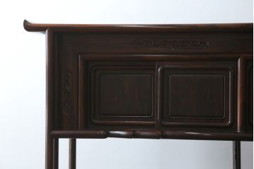 和製ビンテージ　美品!!　高級品　希少な大型サイズ　六尺　シャム柿(ジリコテ)材　上品な佇まいで和の雰囲気を引き立てる飾り棚(茶棚、収納棚、戸棚、違い棚、ヴィンテージ)(R-079666)