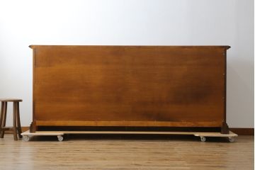 中古　美品　バロッサバレンティ(VARO,S.A. VALENTI)　クラシカルなデザインが魅力的なサイドボード(収納棚、戸棚、キャビネット)(定価約150万円)(R-079667)