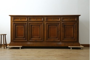 中古　美品　VARO,S.A. VALENTI(バロッサバレンティ)　クラシカルなデザインのサイドボード　定価約150万円　(R-079667)