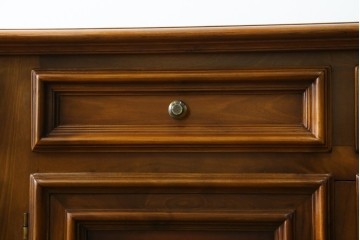 中古　美品　VARO,S.A. VALENTI(バロッサバレンティ)　クラシカルなデザインのサイドボード　定価約150万円　(R-079667)