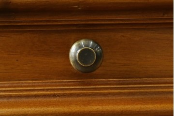 中古　美品　VARO,S.A. VALENTI(バロッサバレンティ)　クラシカルなデザインのサイドボード　定価約150万円　(R-079667)