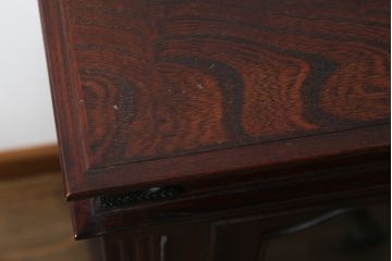 中古　美品!!　岩谷堂箪笥　美しい木目と存在感のある金具が目を惹くサイドボード(収納棚、戸棚、サイドキャビネット、ガラス戸棚、引き出し)(定価約100万円)(R-079668)