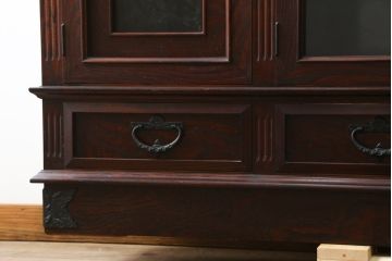 中古　美品!!　岩谷堂箪笥　美しい木目と存在感のある金具が目を惹くサイドボード(収納棚、戸棚、サイドキャビネット、ガラス戸棚、引き出し)(定価約100万円)(R-079668)