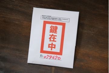 イギリスアンティーク　マホガニー材　クラシカルな雰囲気を漂わせる細身のビューローブックケース(ライティングビューロー、簿記机、引き出し、収納棚、戸棚、引き出し、在宅用デスク、在宅ワーク、在宅用、英国)(R-079670)