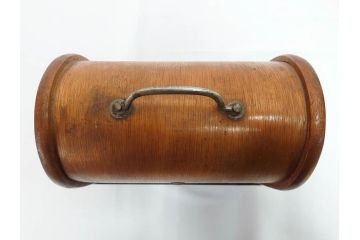 LEAD(リード)　Lead Machine　手回し　小振り　レトロな佇まいのミシン(小型、卓上、ハンドクラフト、手工芸、収納ケース付き)(R-079676)