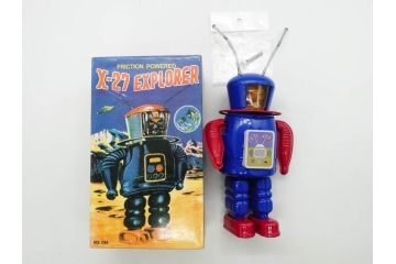 ビリケン商会 モスラ/メディコムトイ ジャイアントロボ　TERMINATOR2(ターミネーター2) T-800/X-27 EXPLORER/一晃 SPARKY ROBOT(スパーキーロボット)　ブリキのおもちゃ5点セット(ゼンマイ歩行、バトルダメージ、フィギュア、人形、玩具、特撮、外箱付き)(R-079677)
