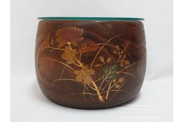 大正〜昭和初期　蒔絵　刳り貫き　菊　雅なデザインが魅力の火鉢(花、丸火鉢、手あぶり、木製、ガラス天板付き)(R-079678)
