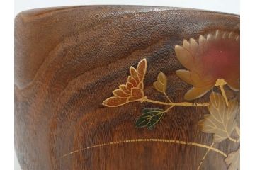 大正〜昭和初期　蒔絵　刳り貫き　菊　雅なデザインが魅力の火鉢(花、丸火鉢、手あぶり、木製、ガラス天板付き)(R-079678)