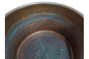 大正〜昭和初期　蒔絵　刳り貫き　菊　雅なデザインが魅力の火鉢(花、丸火鉢、手あぶり、木製、ガラス天板付き)(R-079678)