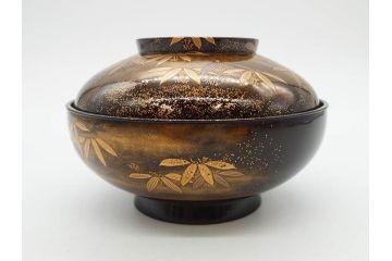 明治期　上手物　高蒔絵　金梨地　梅竹　眩い煌めきに見惚れる煮物椀10客セット(笹、漆器、和食器、木製椀、汁椀、吸物椀、お椀、共箱付き)(R-079680)