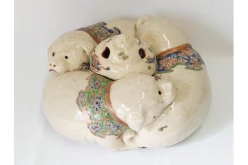 明治期　時代物　清水六兵衛　京焼　在銘作家物　犬の微笑ましい表情に心が癒される香炉(イヌ、仏具、茶道具、裏印、外箱付き)(R-079683)