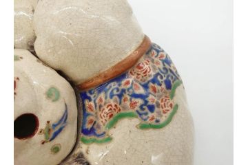 明治期　時代物　清水六兵衛　京焼　在銘作家物　犬の微笑ましい表情に心が癒される香炉(イヌ、仏具、茶道具、裏印、外箱付き)(R-079683)