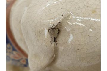 明治期　時代物　清水六兵衛　京焼　在銘作家物　犬の微笑ましい表情に心が癒される香炉(イヌ、仏具、茶道具、裏印、外箱付き)(R-079683)