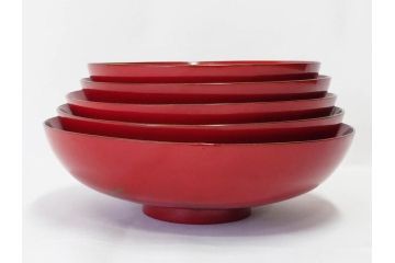 明治3年　朱塗　金蒔絵　漆器　木製　五ツ組　雅な雰囲気漂う大盃5点セット(松、牡丹、花、風景、漆芸、杯、酒器、和食器、共箱付き)(R-079685)