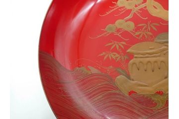 明治3年　朱塗　金蒔絵　漆器　木製　五ツ組　雅な雰囲気漂う大盃5点セット(松、牡丹、花、風景、漆芸、杯、酒器、和食器、共箱付き)(R-079685)