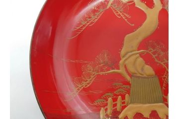 明治3年　朱塗　金蒔絵　漆器　木製　五ツ組　雅な雰囲気漂う大盃5点セット(松、牡丹、花、風景、漆芸、杯、酒器、和食器、共箱付き)(R-079685)