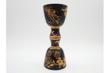 時代物　雅な花のデザインが美しい小鼓(菊、梅、花、金蒔絵、漆、つづみ、鼓胴、革一組2枚、調緒、横調べ、縦調べ、小締、和楽器、打楽器、雅楽、能楽)(R-079689)