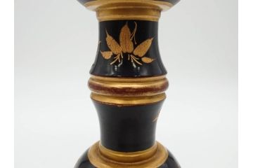時代物　雅な花のデザインが美しい小鼓(菊、梅、花、金蒔絵、漆、つづみ、鼓胴、革一組2枚、調緒、横調べ、縦調べ、小締、和楽器、打楽器、雅楽、能楽)(R-079689)
